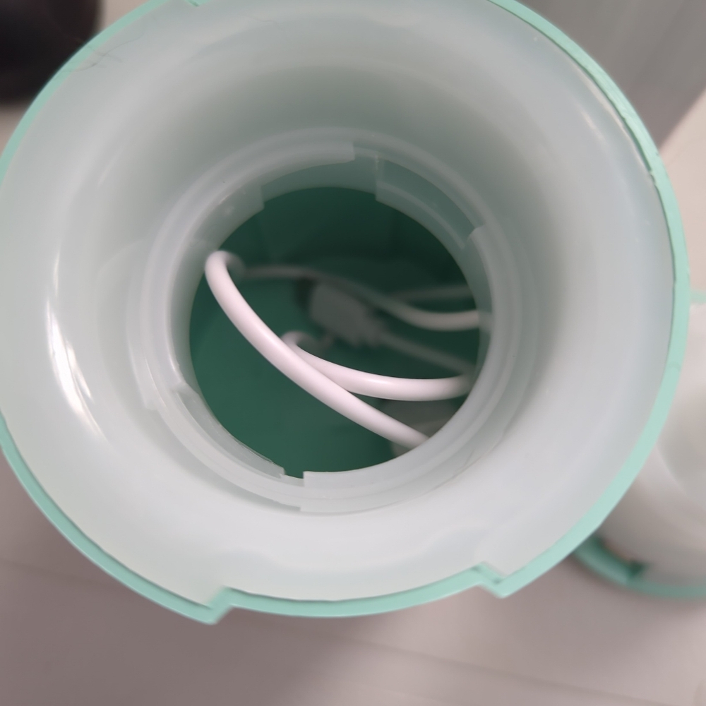 Mini Humidifier - Picture 8 of 10
